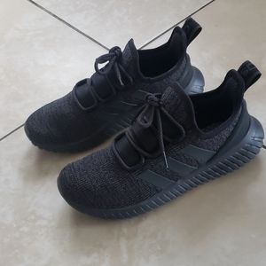 Adidas Cloud Foam Sneakers